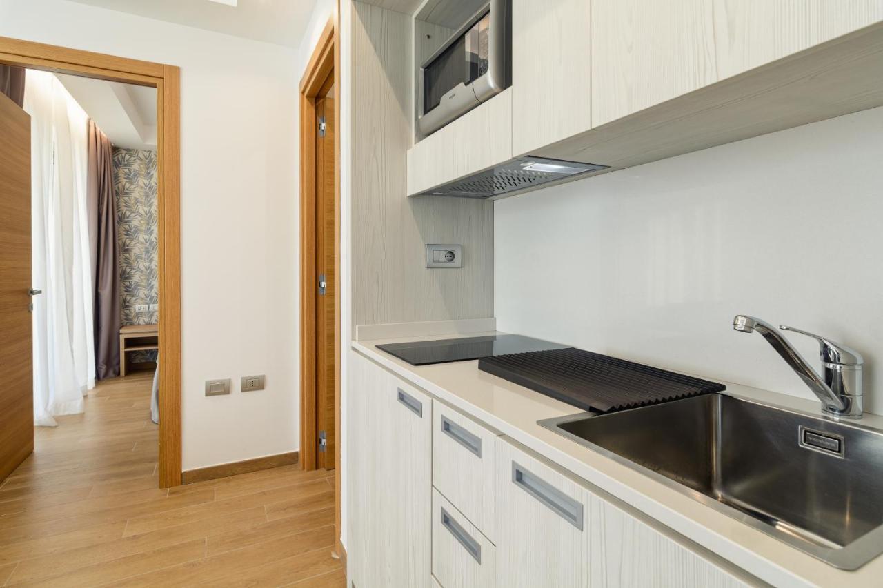 Hotel Serenella Агрополи Екстериор снимка