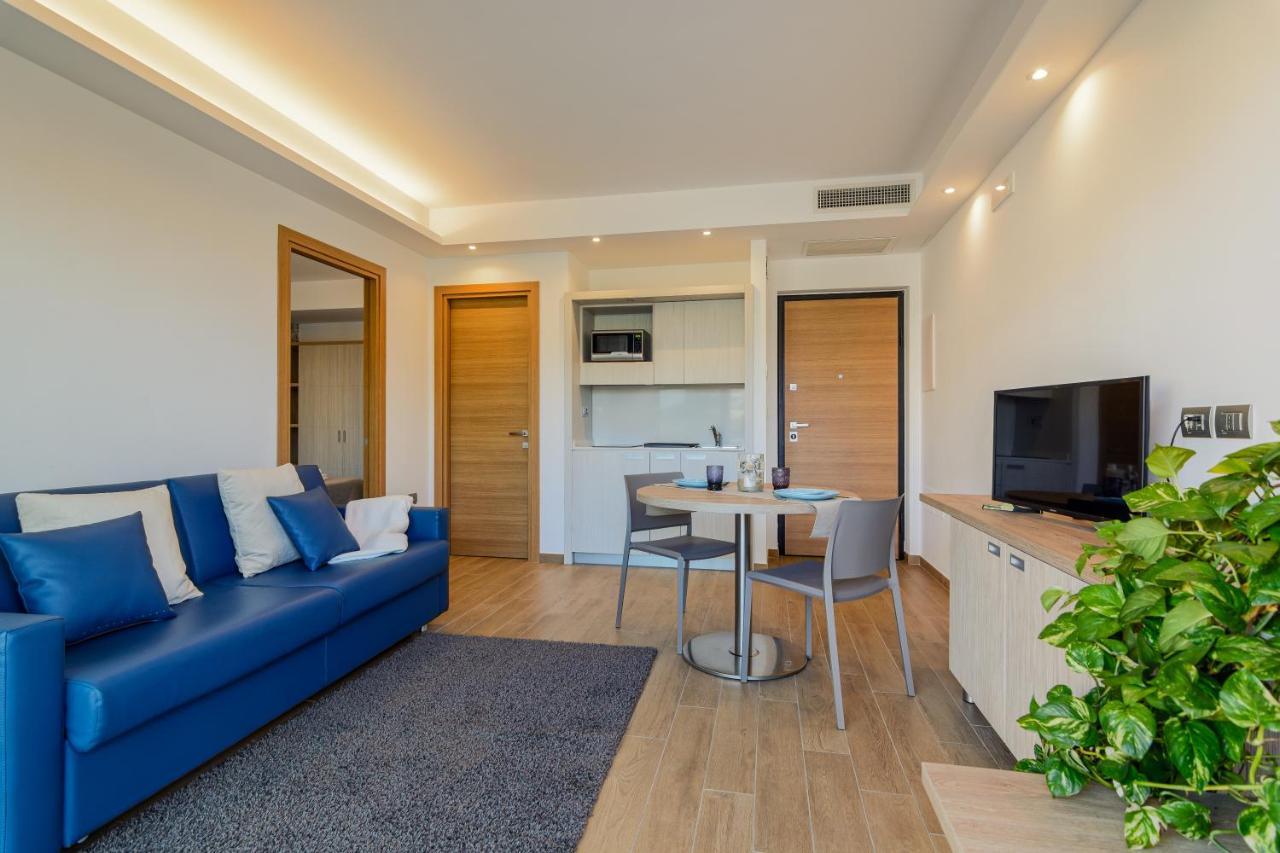 Hotel Serenella Агрополи Екстериор снимка